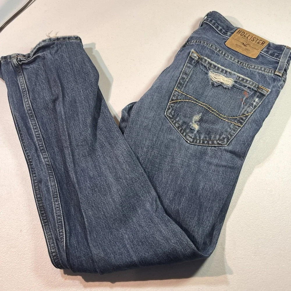 Hollister Slim Straight Jeans Men's 31x32 Blue Medium Wash Button Fly Distressed